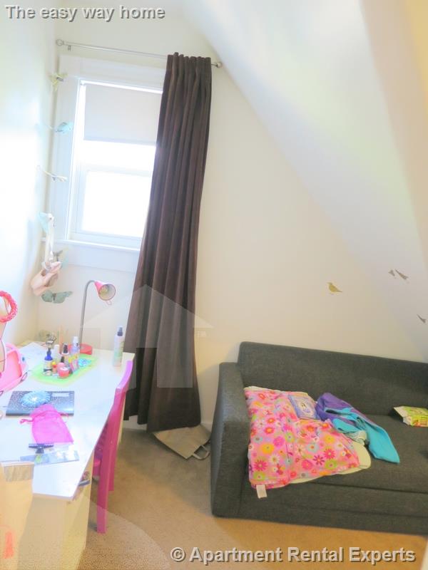 19 Harvard, Spring Hill