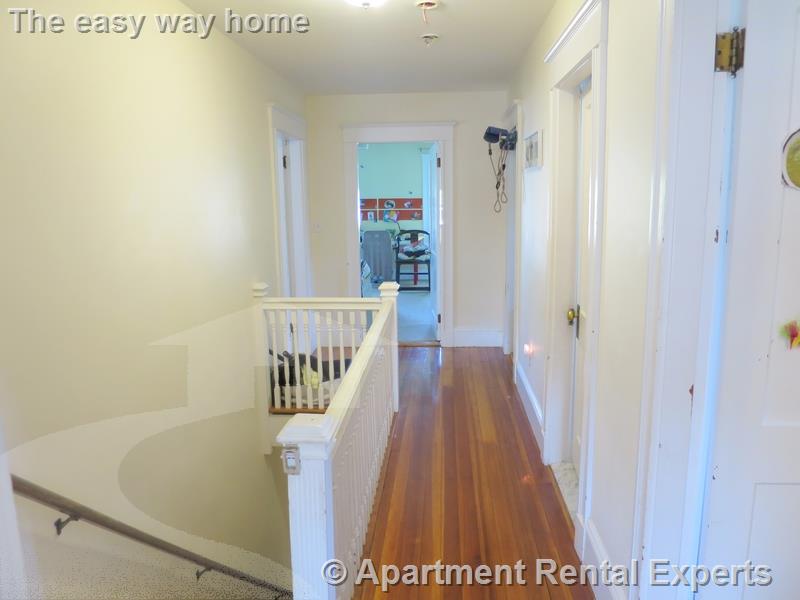 19 Harvard, Spring Hill