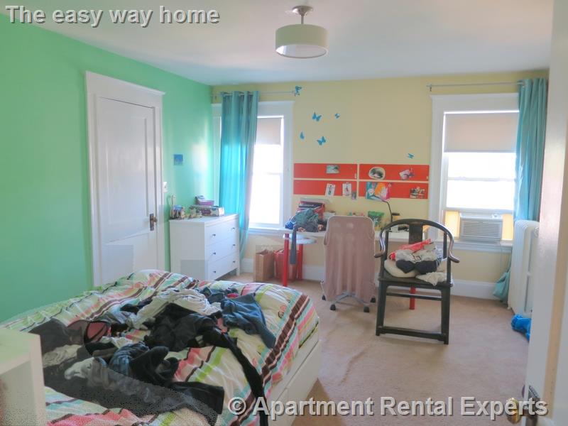 19 Harvard, Spring Hill