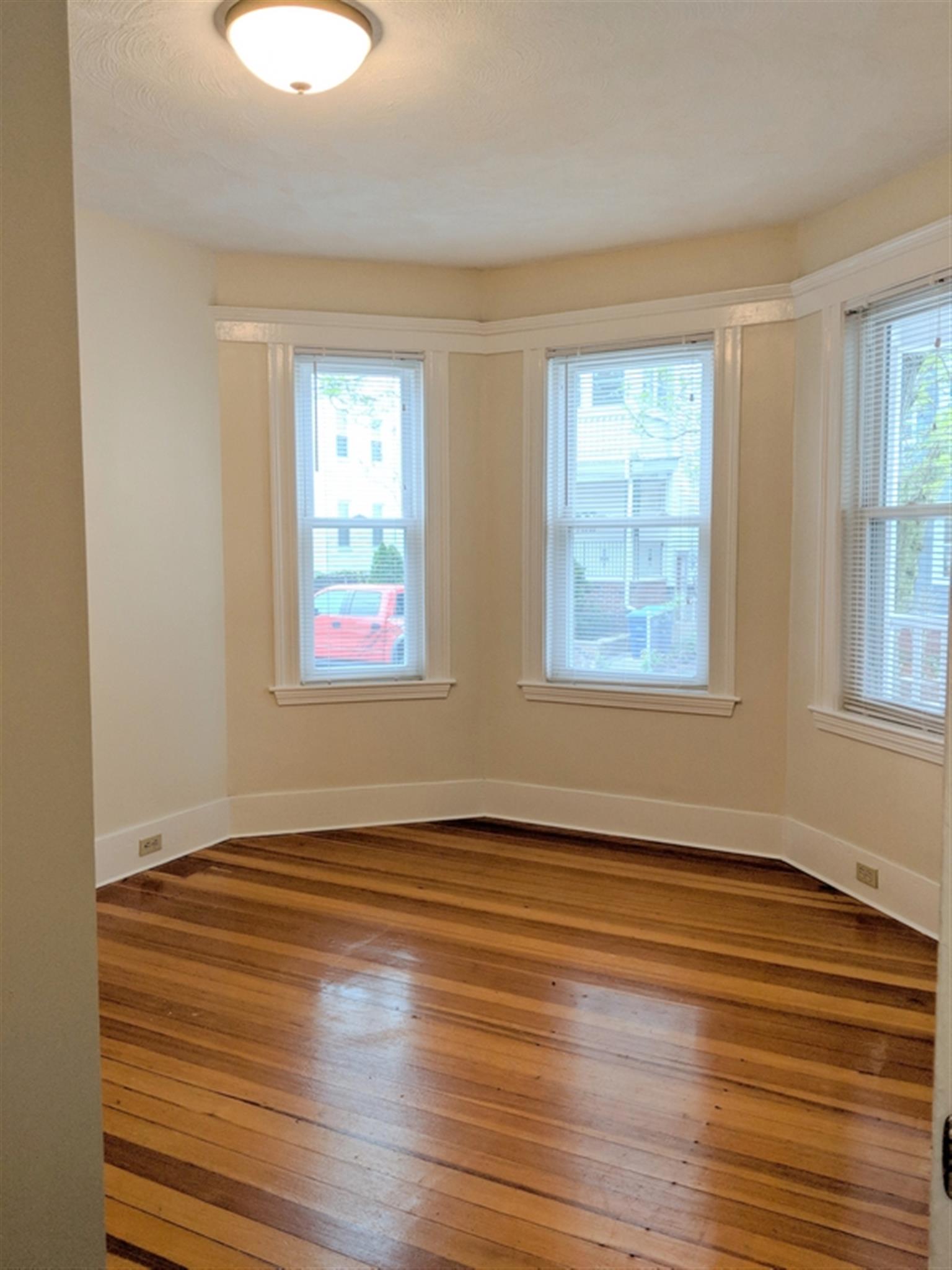 79 Conwell Ave, Teele Square