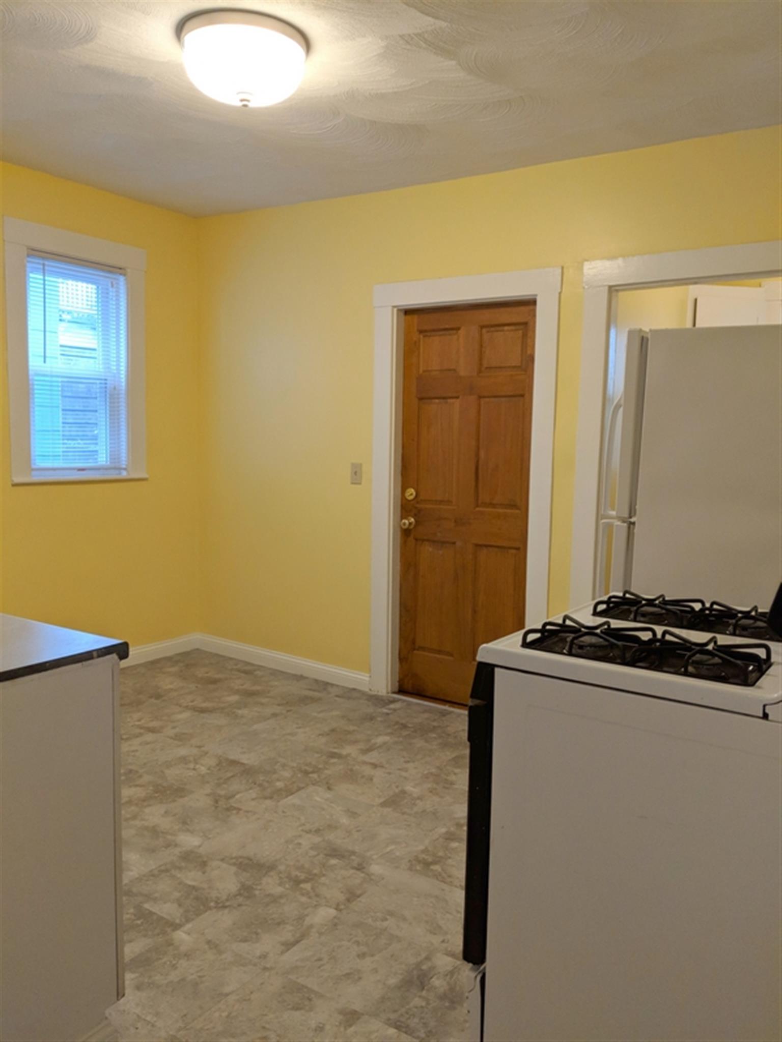 79 Conwell Ave, Teele Square