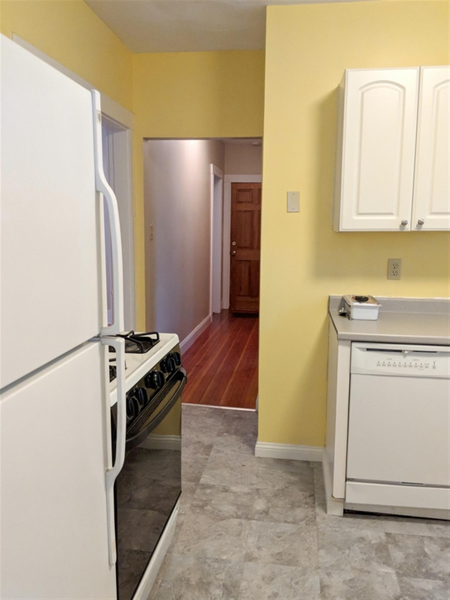 79 Conwell Ave, Teele Square