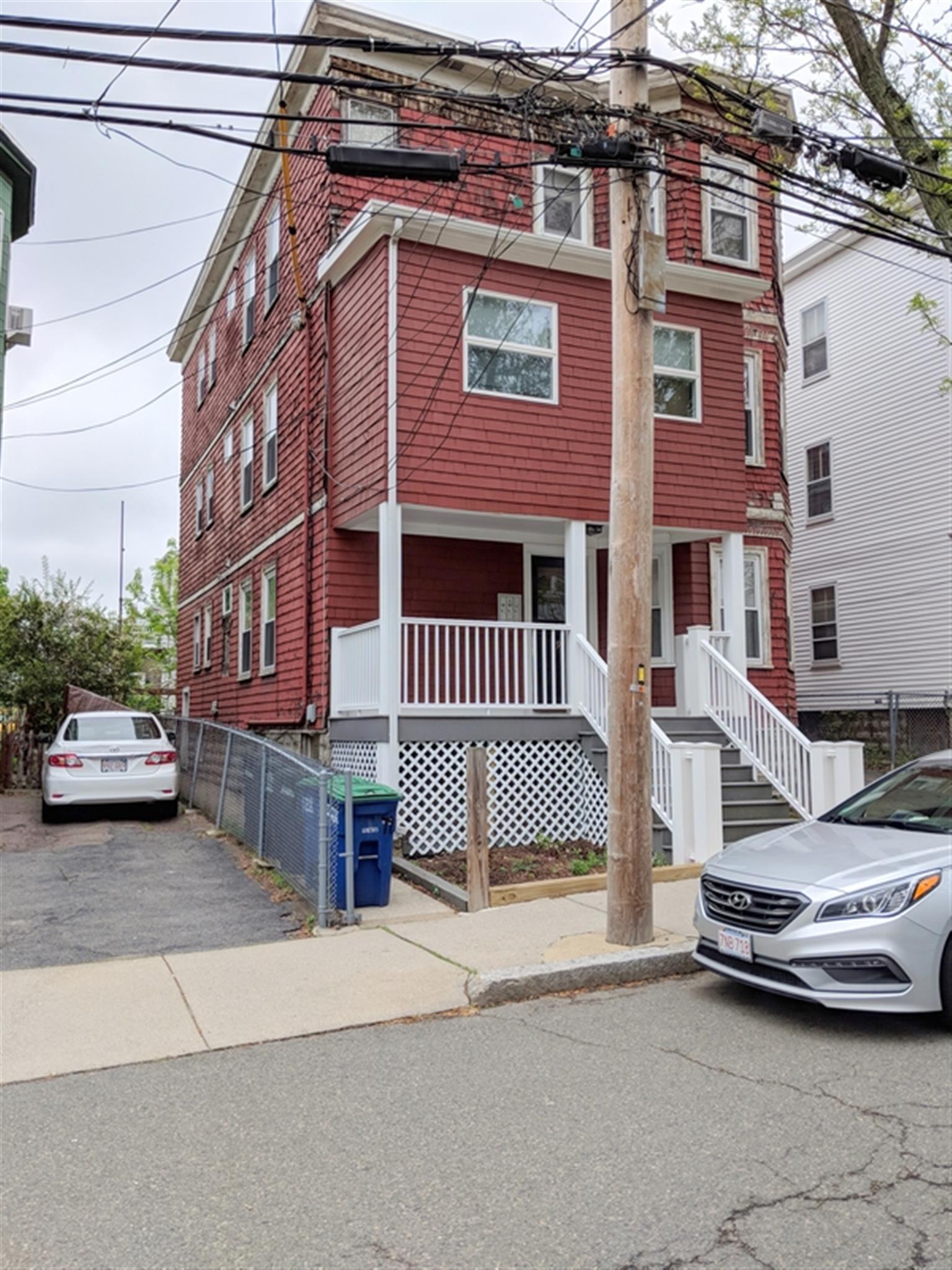 79 Conwell Ave, Teele Square