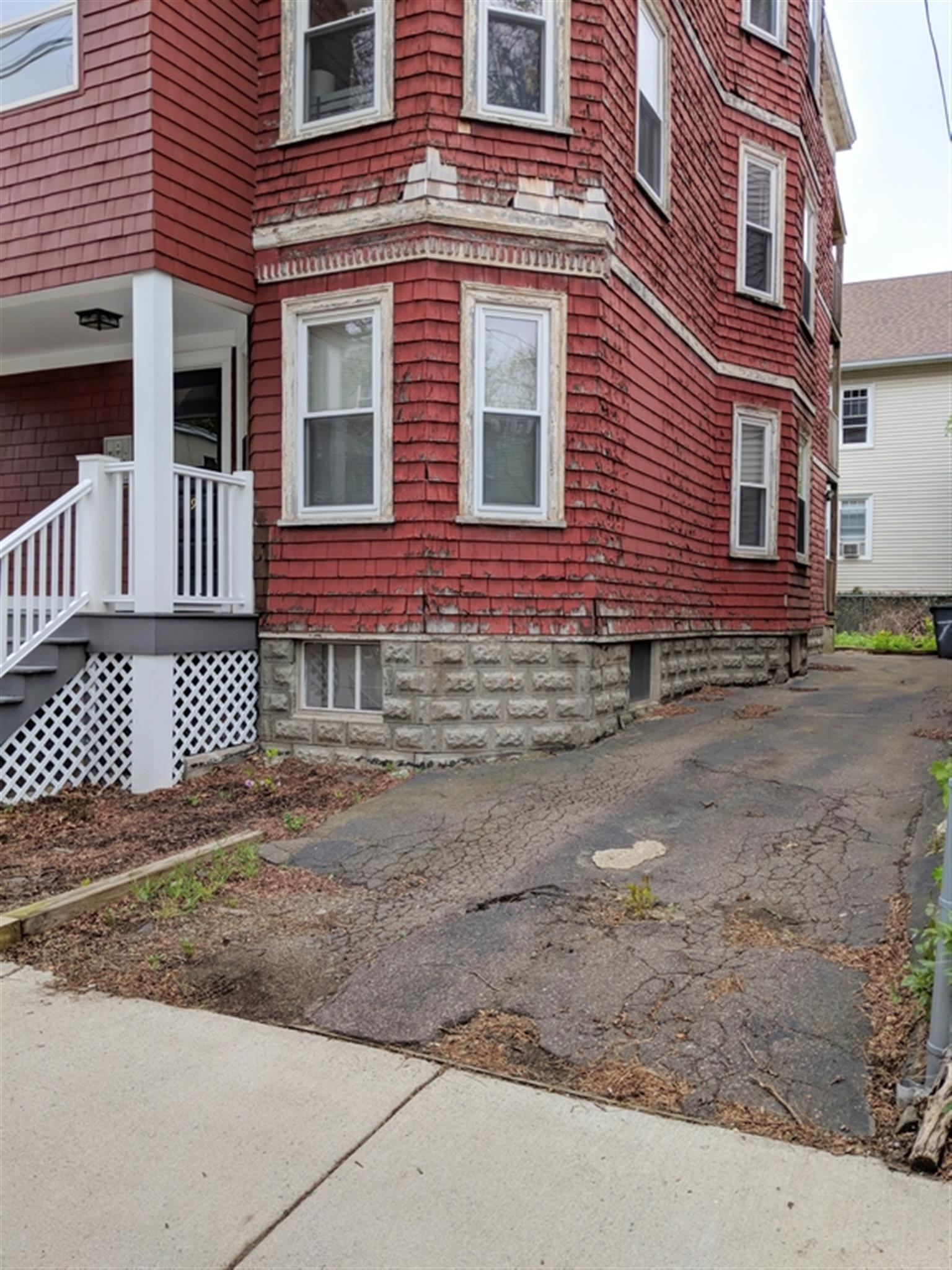 79 Conwell Ave, Teele Square