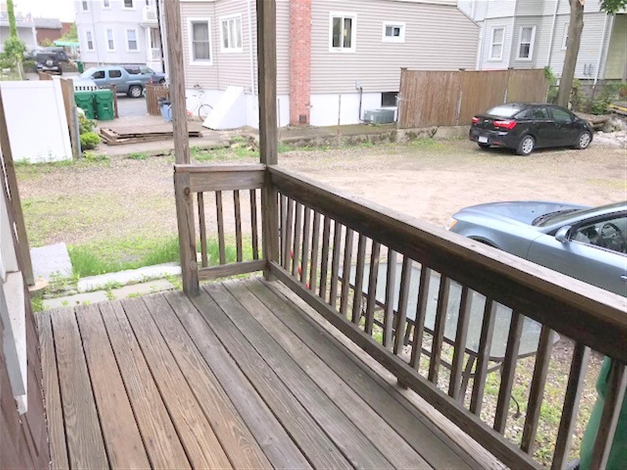 65 Medford St, Medford