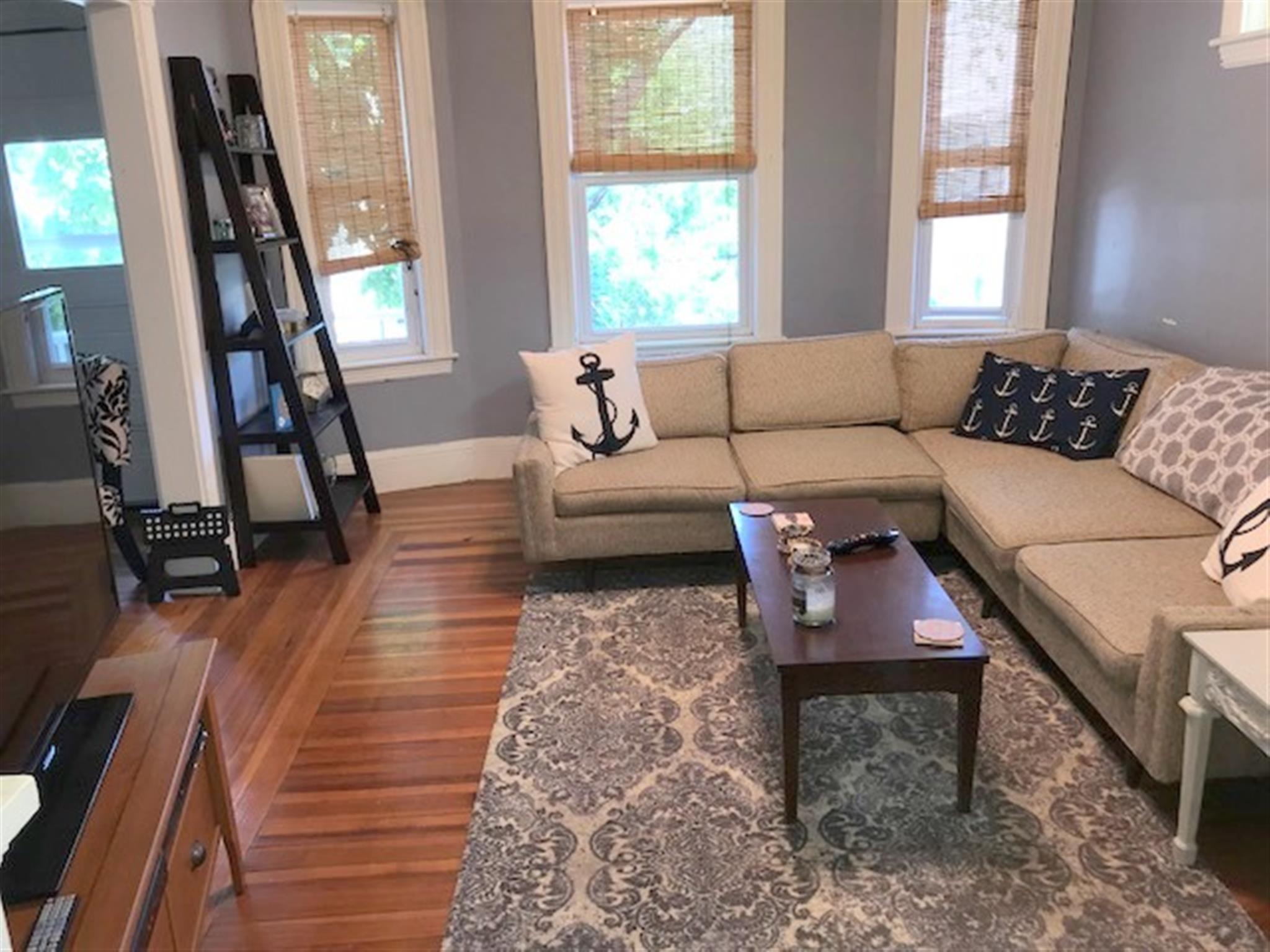 28 Magnolia St, Arlington