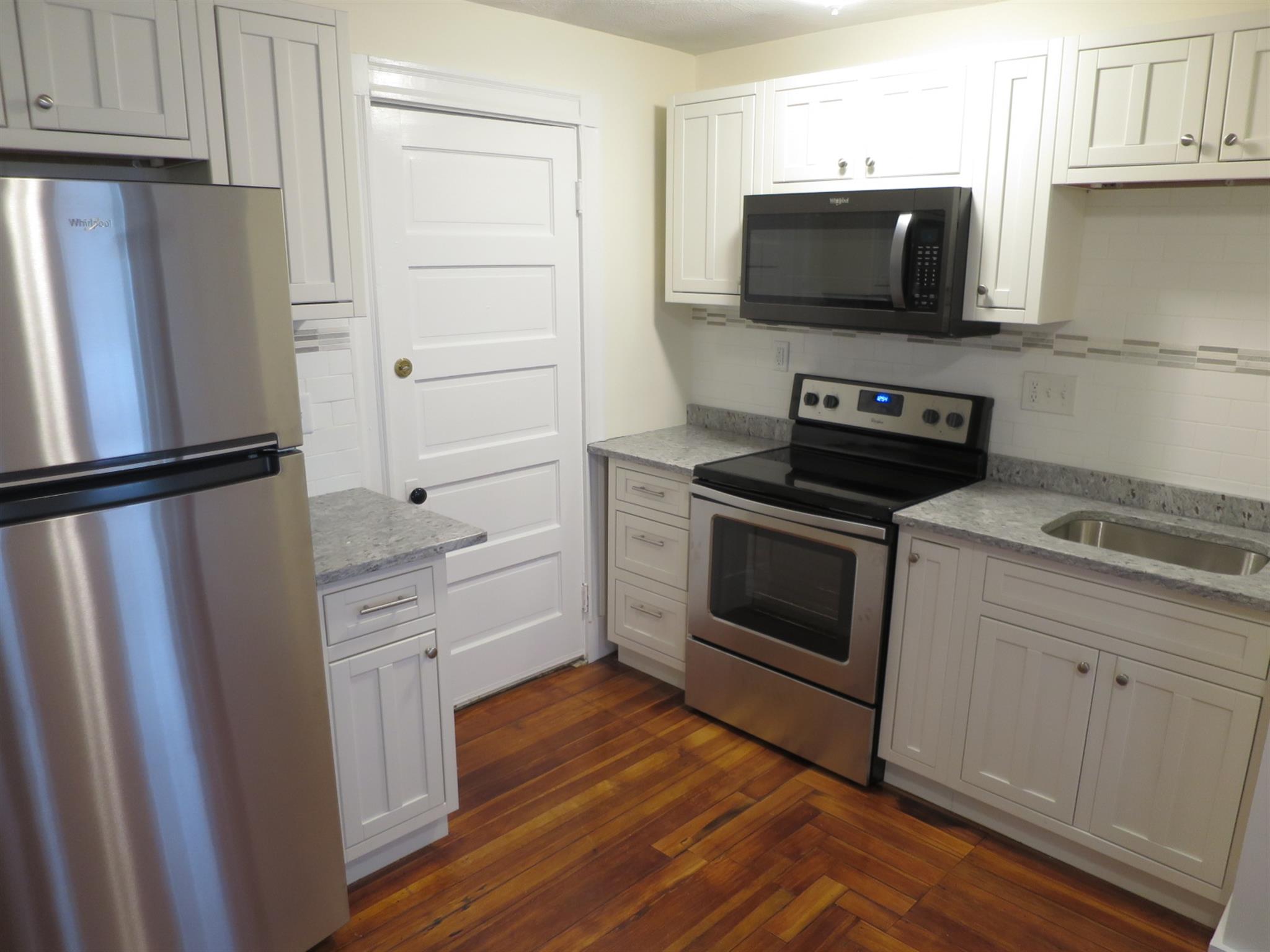 14 Garrison Ave, Teele Square