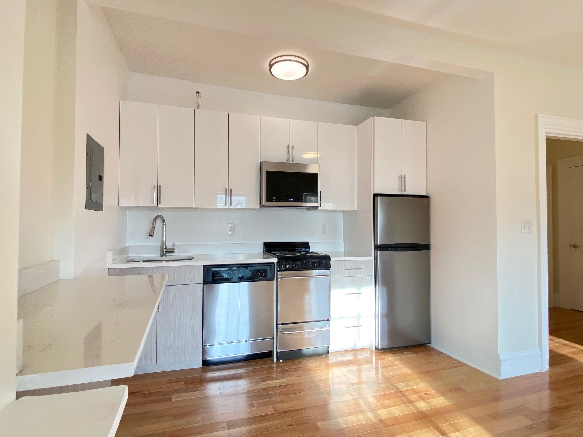 92 Charles, Beacon Hill