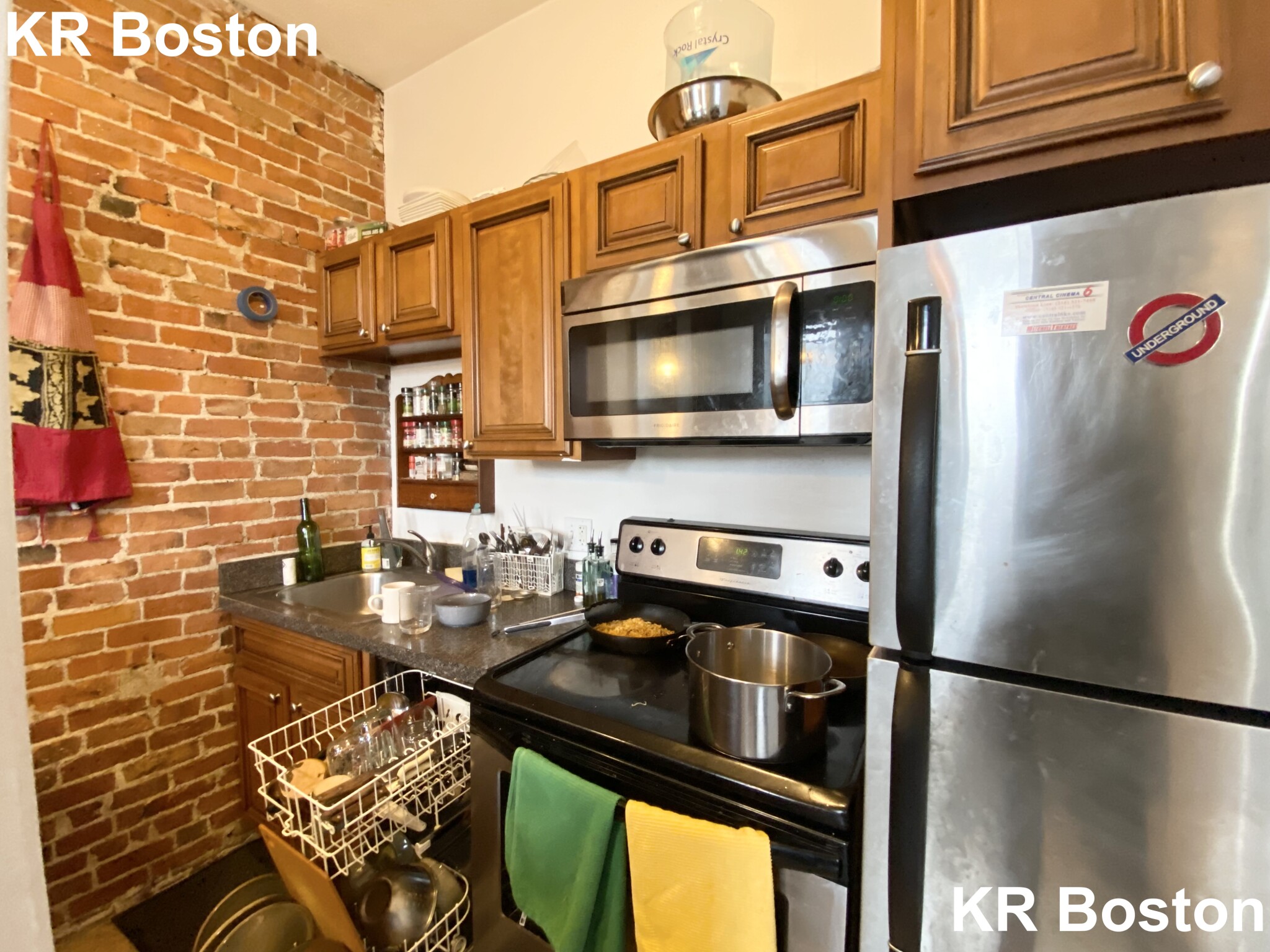 23 Cortes St, Back Bay