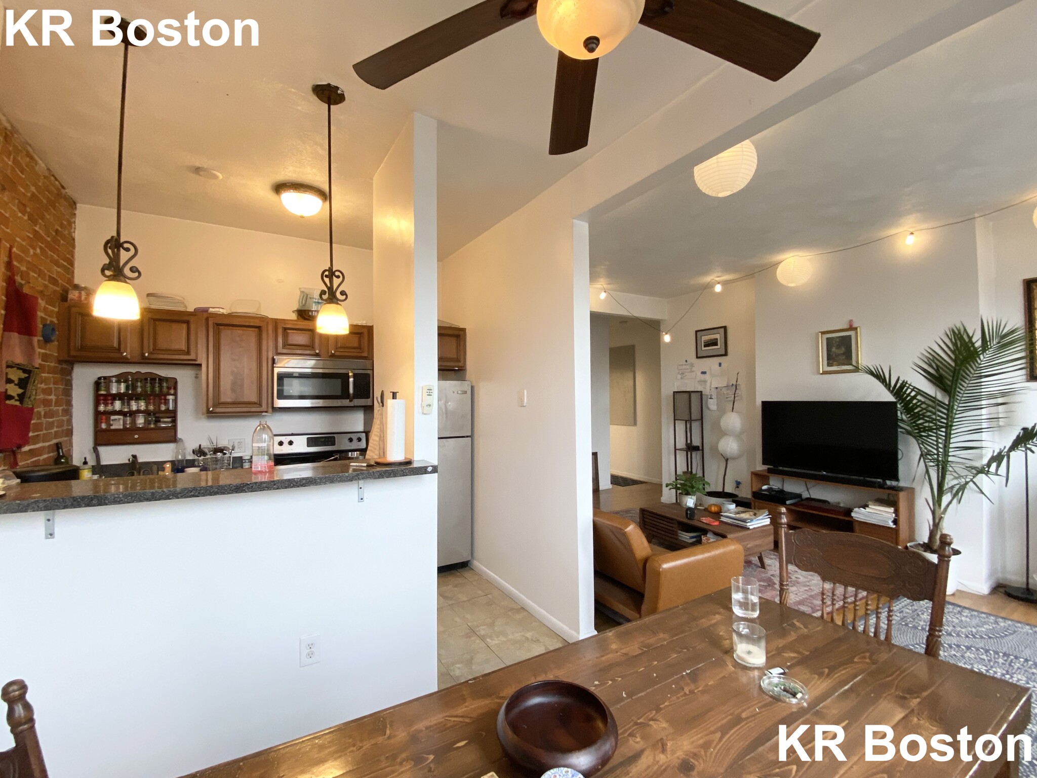 23 Cortes St, Back Bay