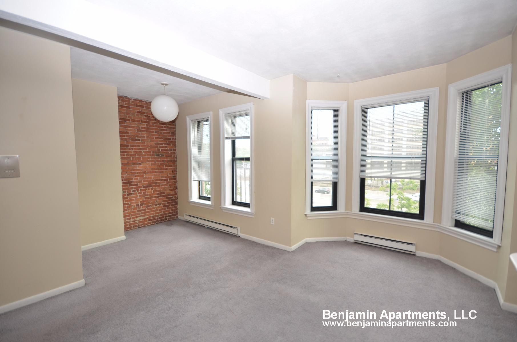 234 Cortes St, Back Bay