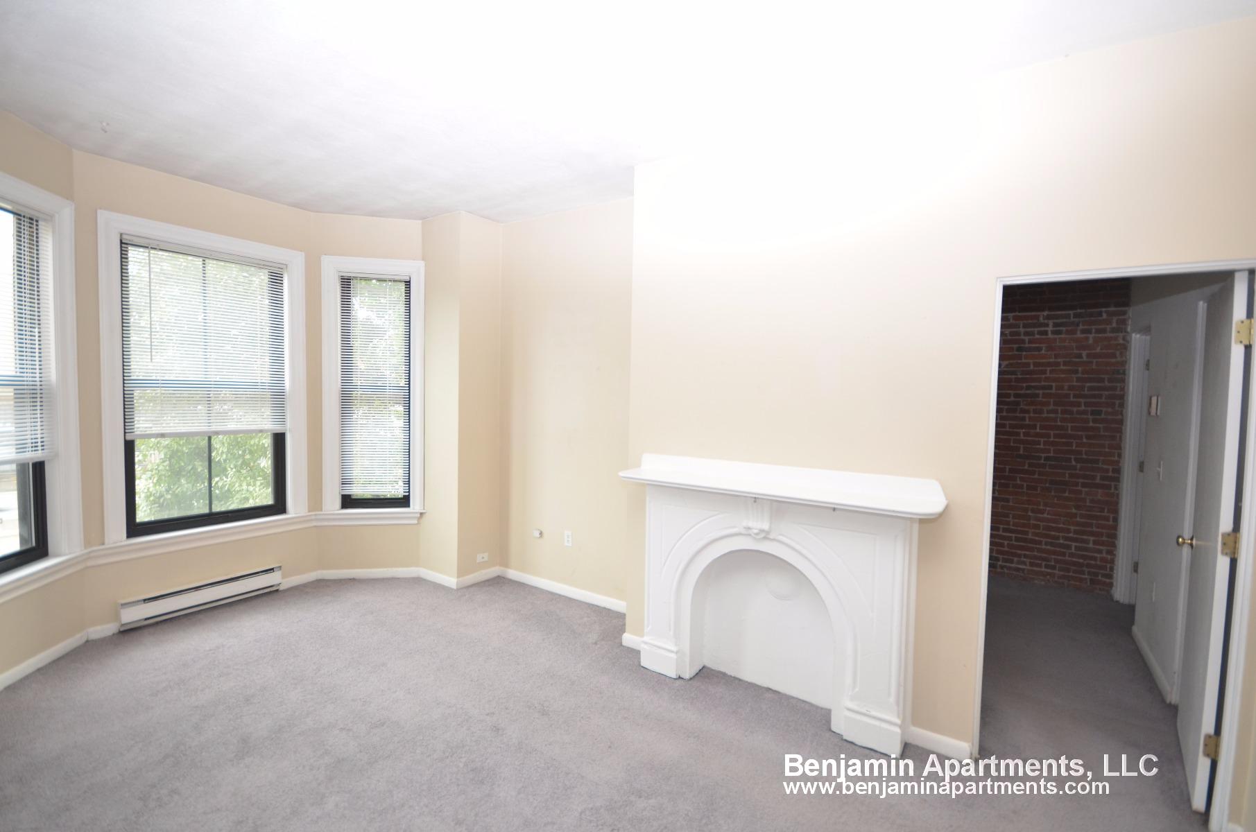 234 Cortes St, Back Bay