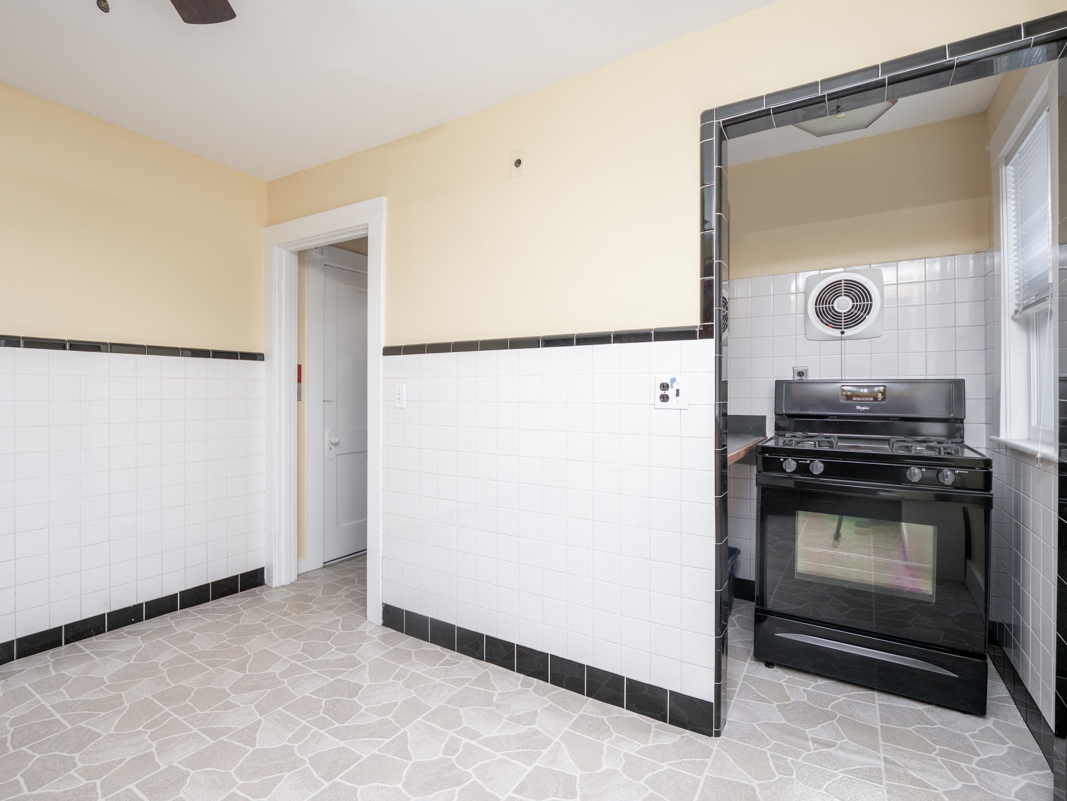 23 Gorham Rd, Medford