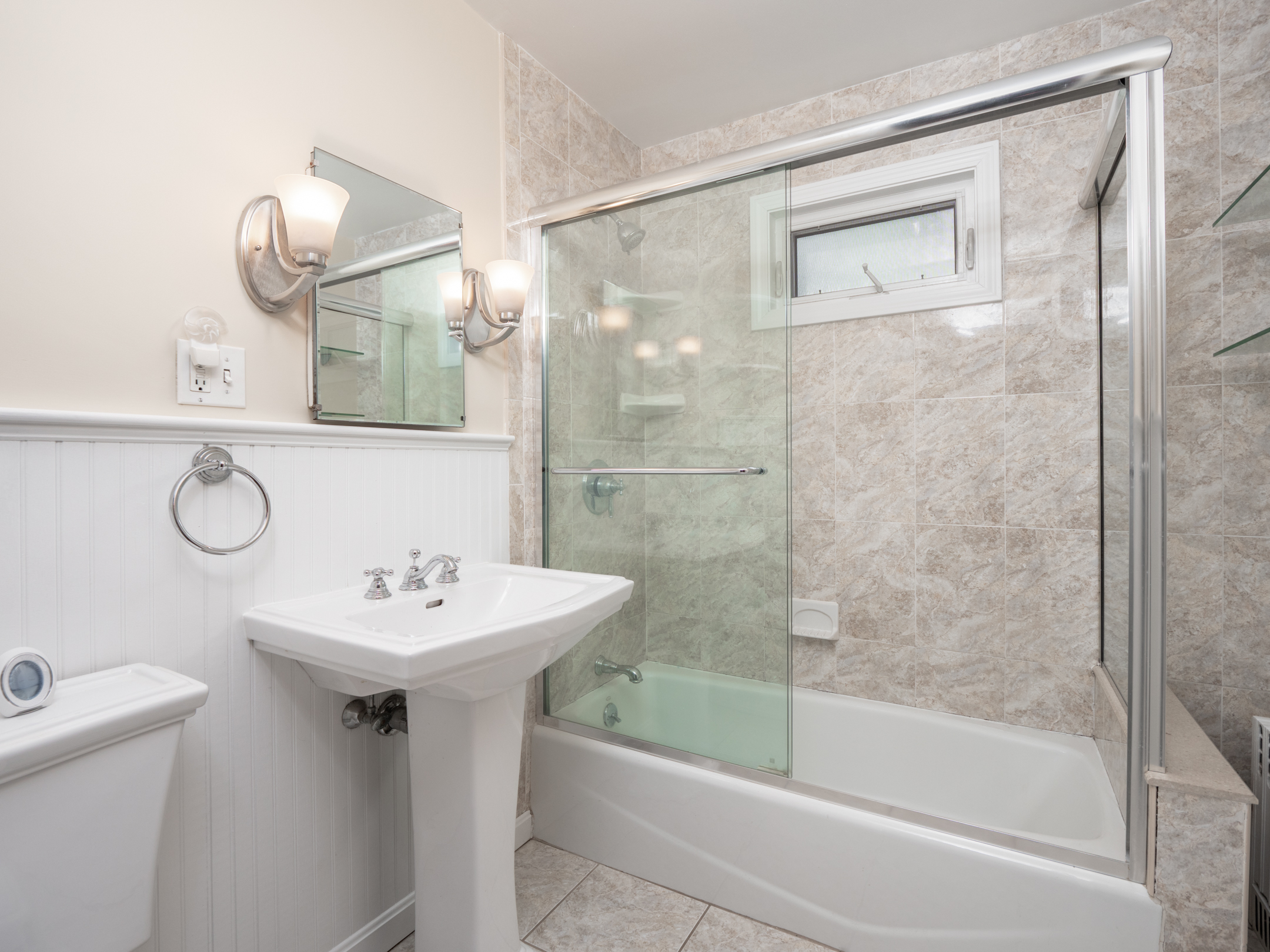 23 Gorham Rd, Medford