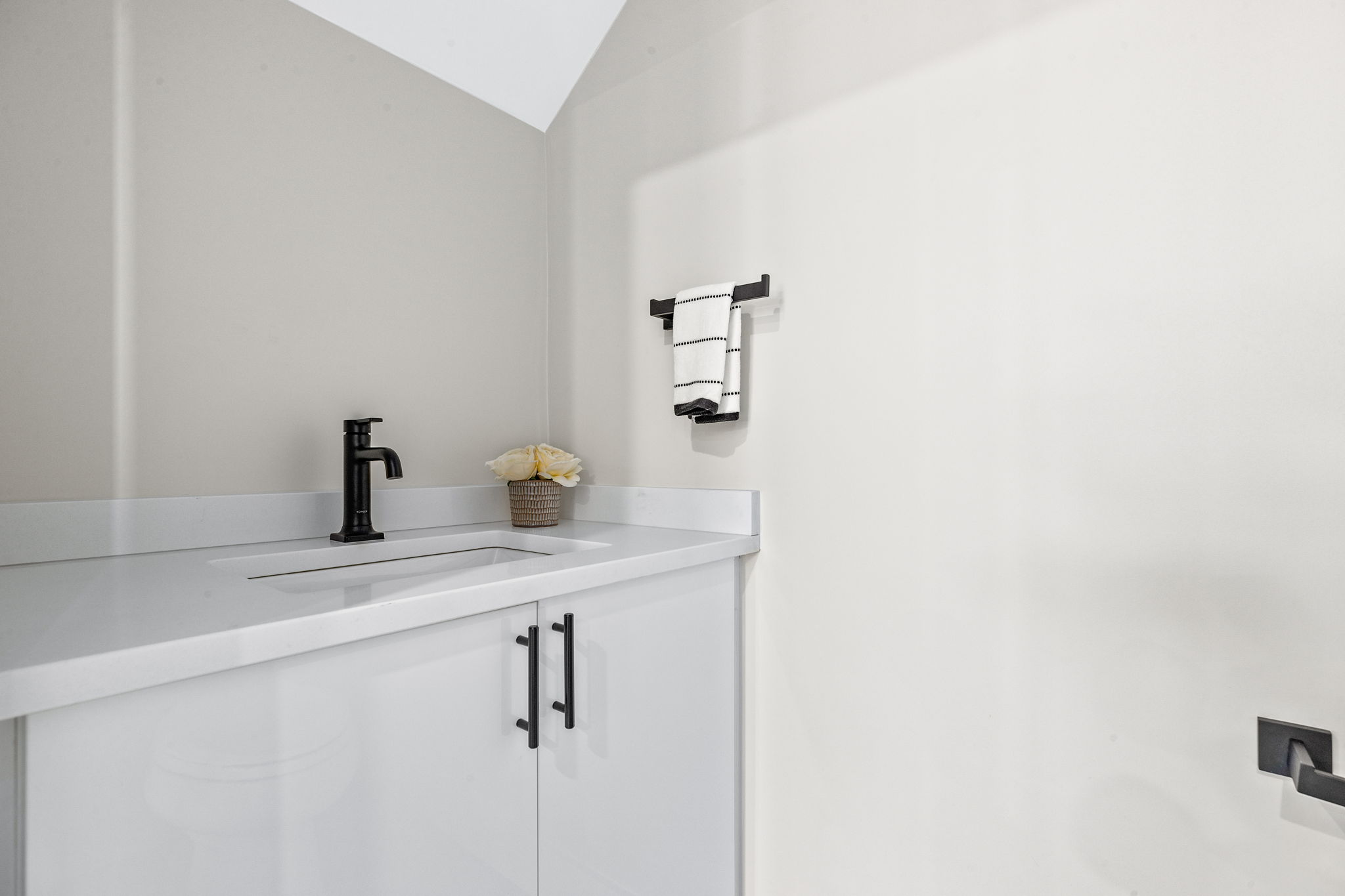 300 Somerville Ave, Union Square