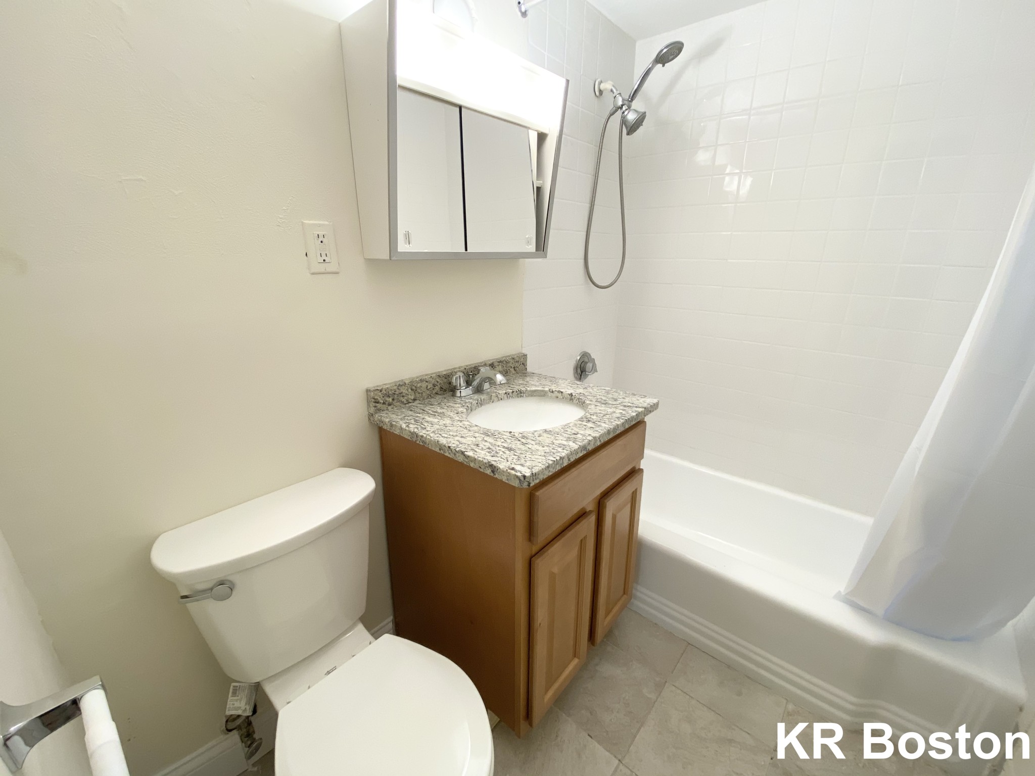 230 Babcock St, Coolidge Corner