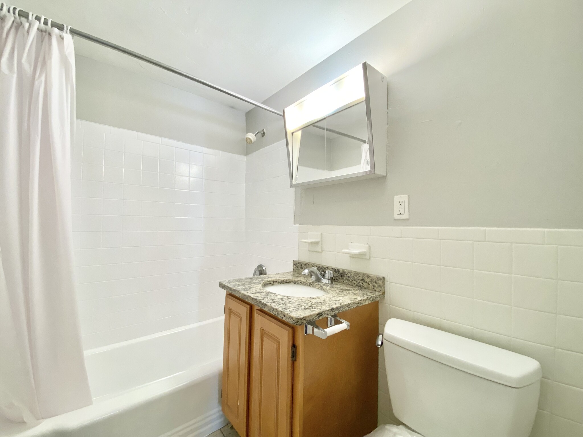 230 Babcock St, Longwood