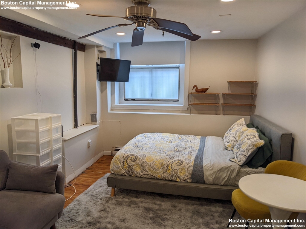 230 Beacon, Back Bay