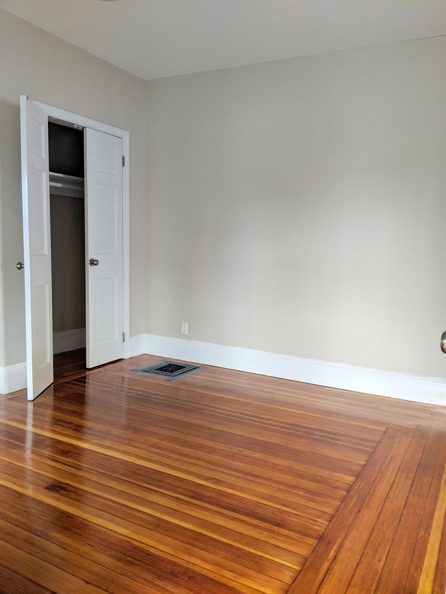 171 College Ave, Davis Square