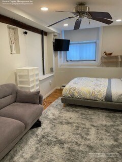 230 Beacon, Back Bay