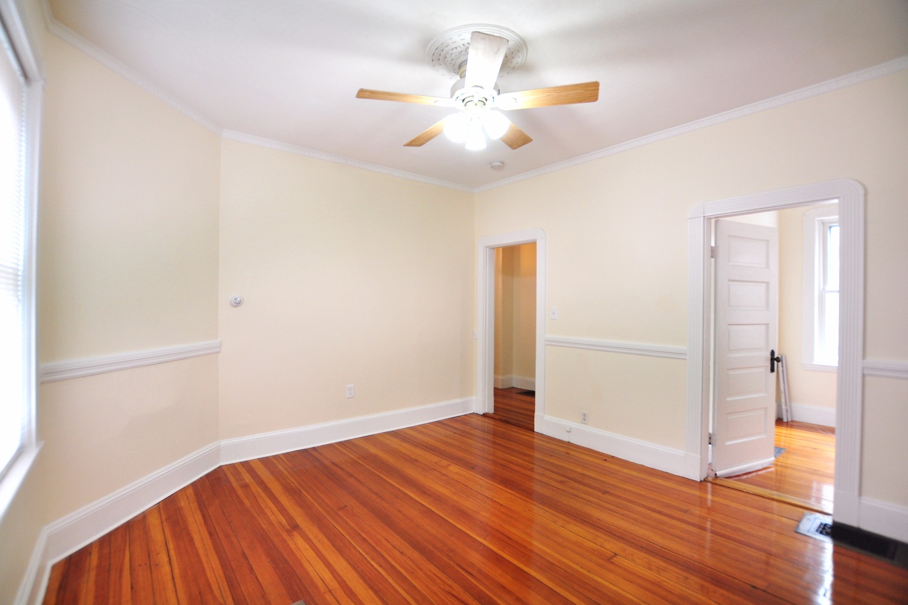 756 Saratoga St, East Boston