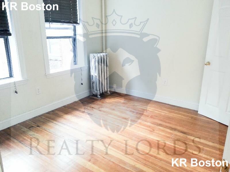 231 Harvard Ave, Allston