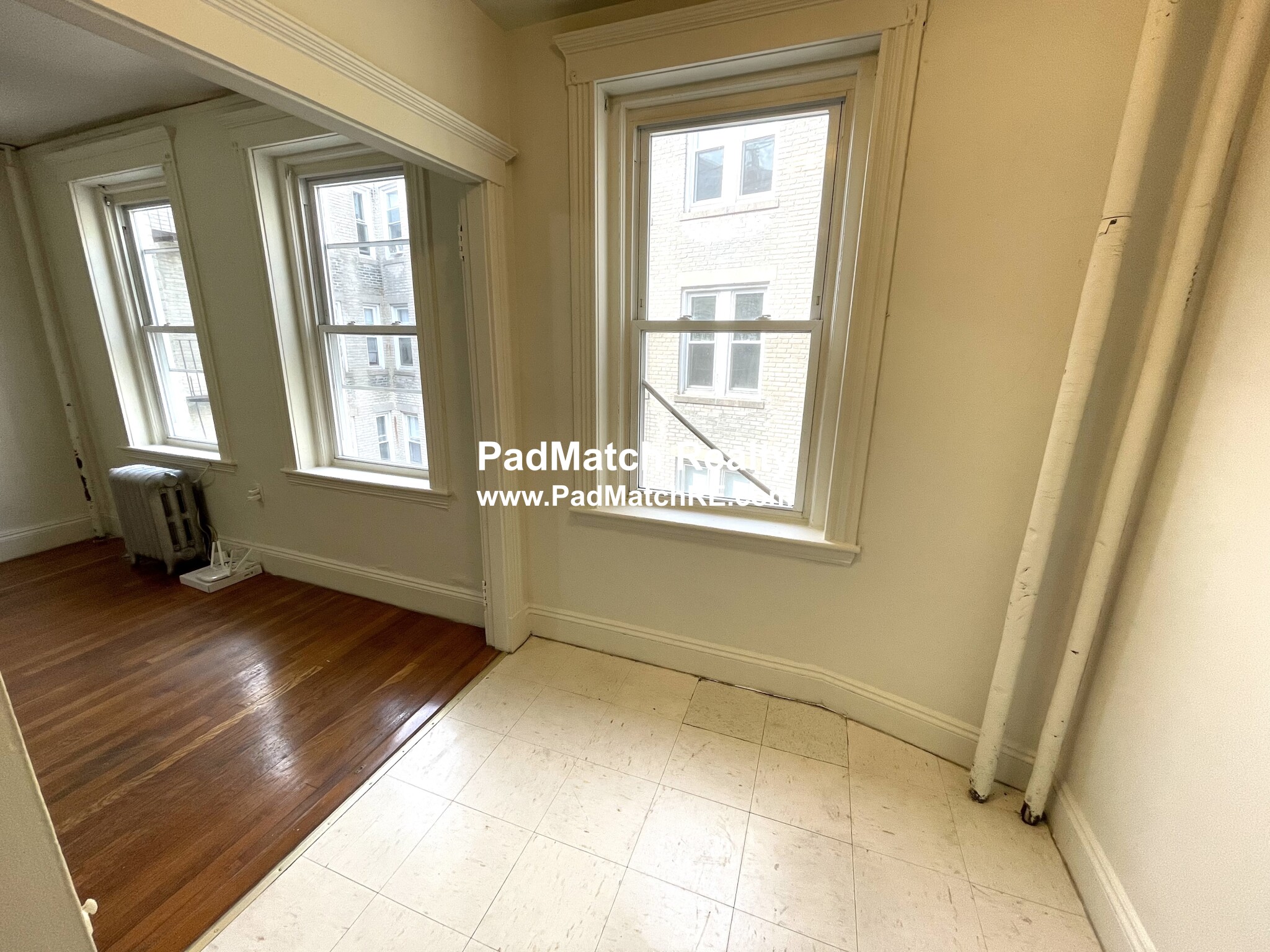 231 Park Dr, Back Bay