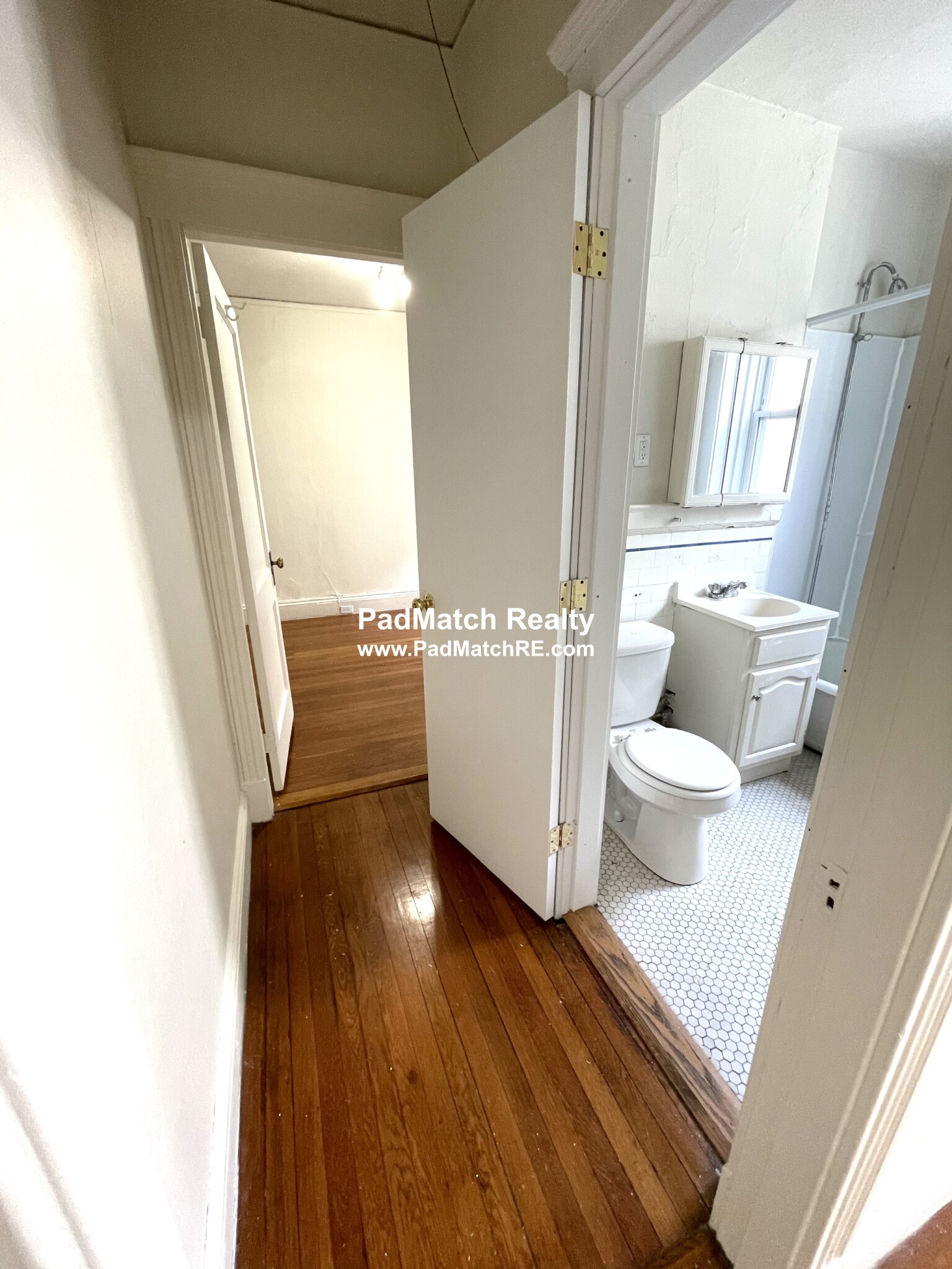 231 Park Dr, Back Bay