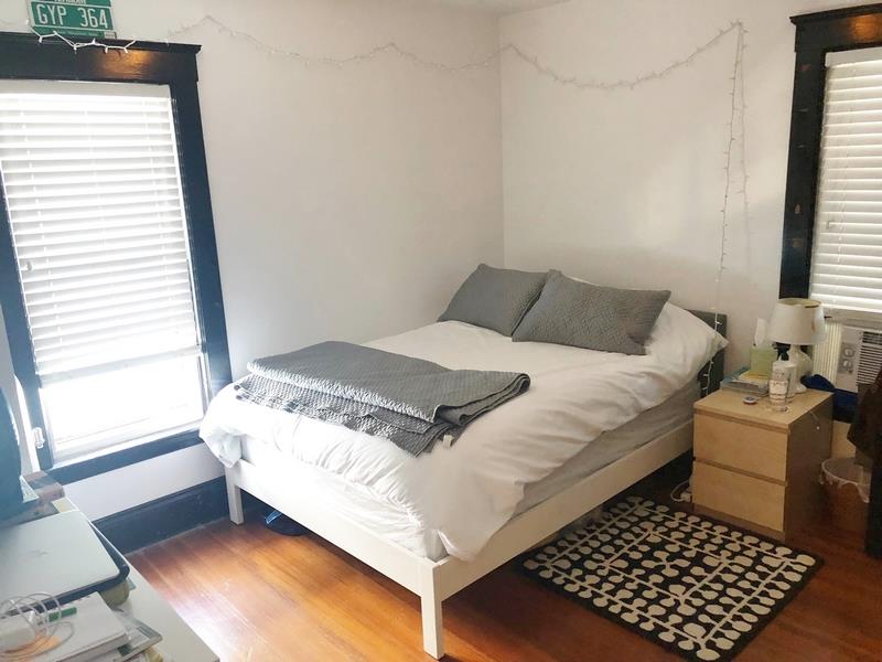 939 Broadway, Davis Square