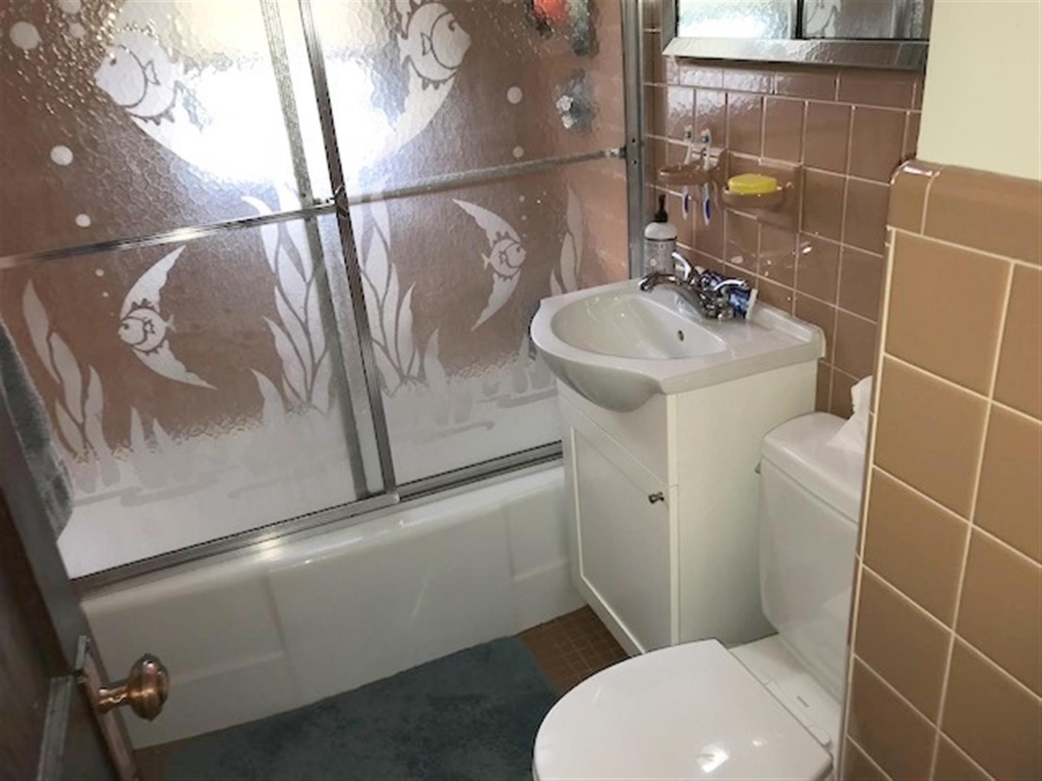 38 Minnesota Ave, East Somerville