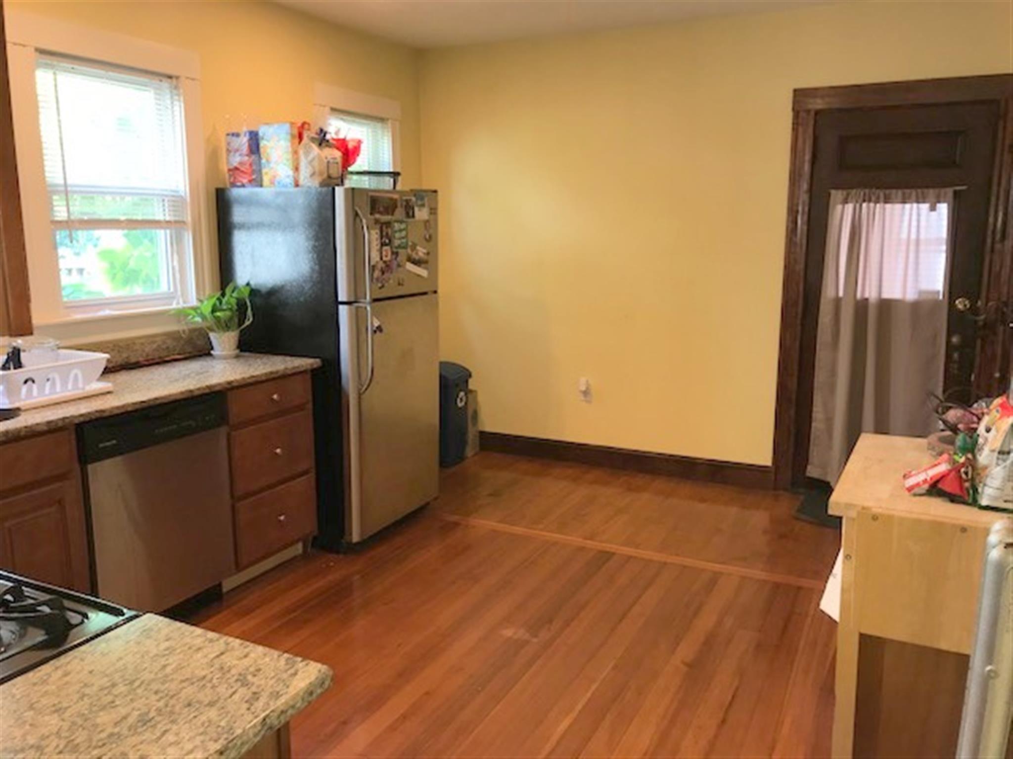 38 Minnesota Ave, East Somerville