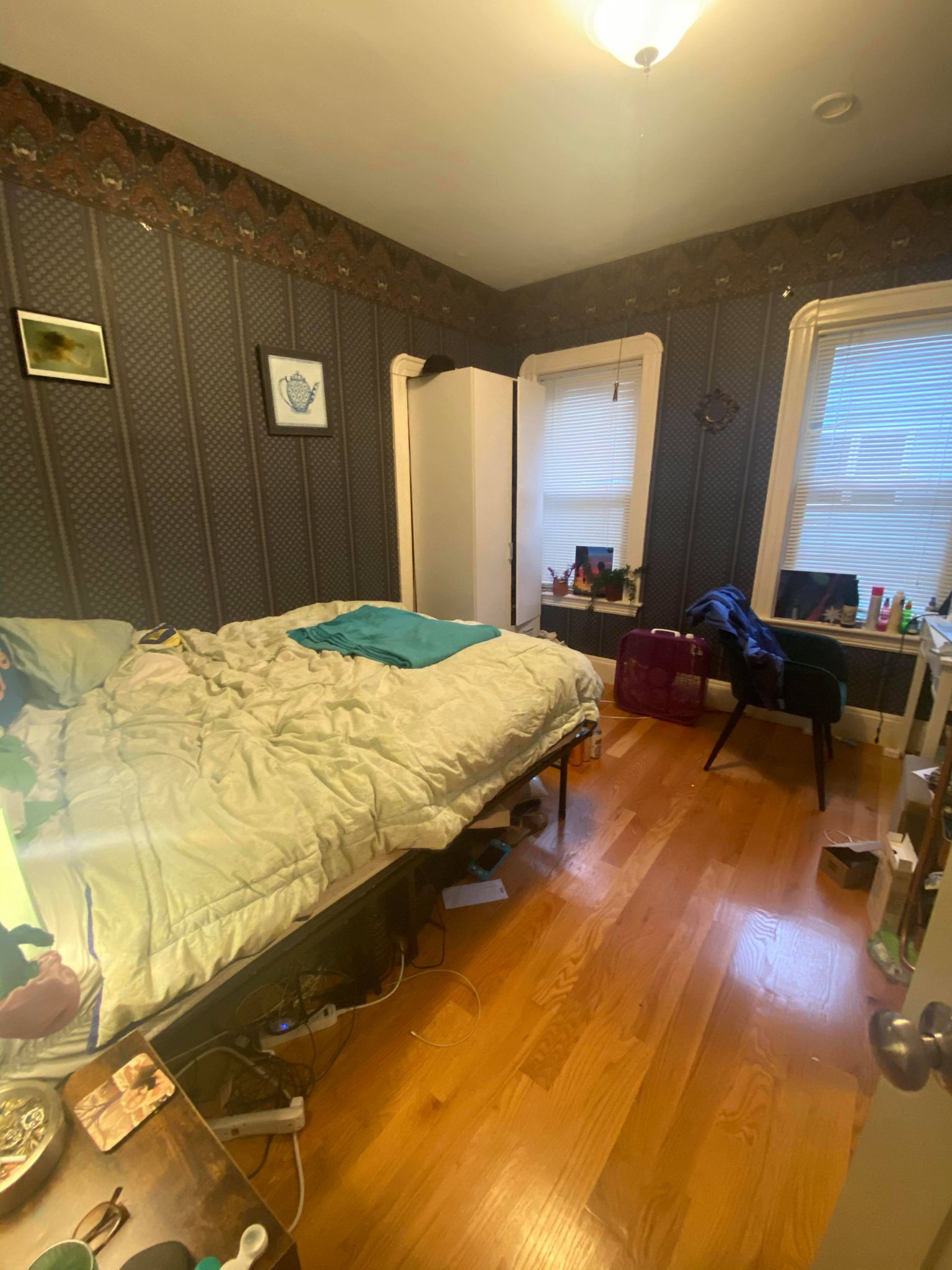 10 Boston Ave, Davis Square