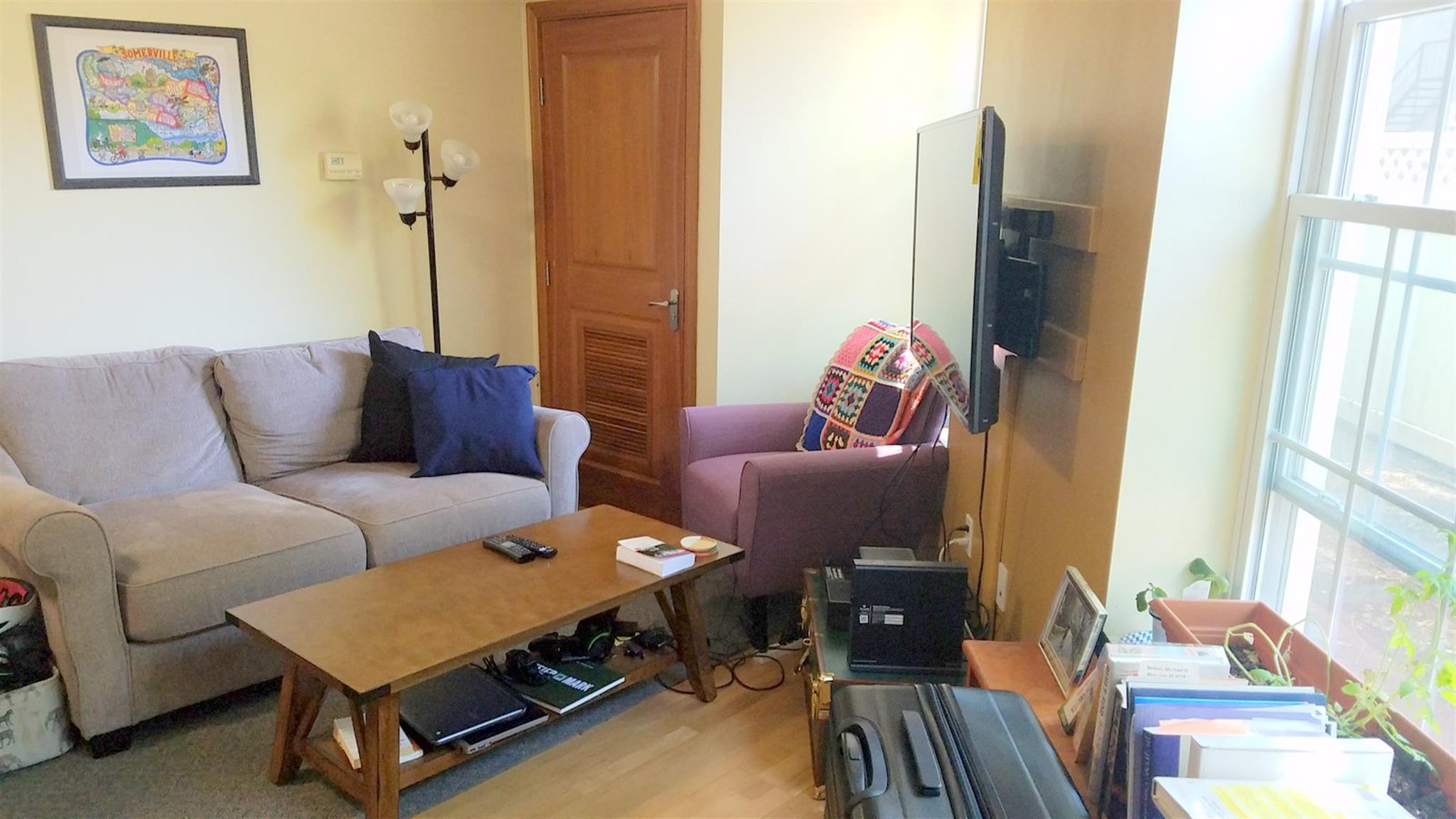 10 Massachusetts Ave, North Cambridge