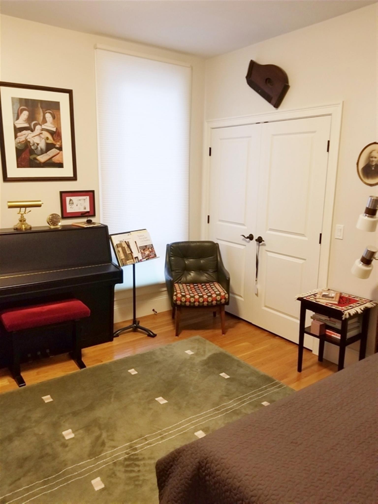 168 Hampshire St, Central Square