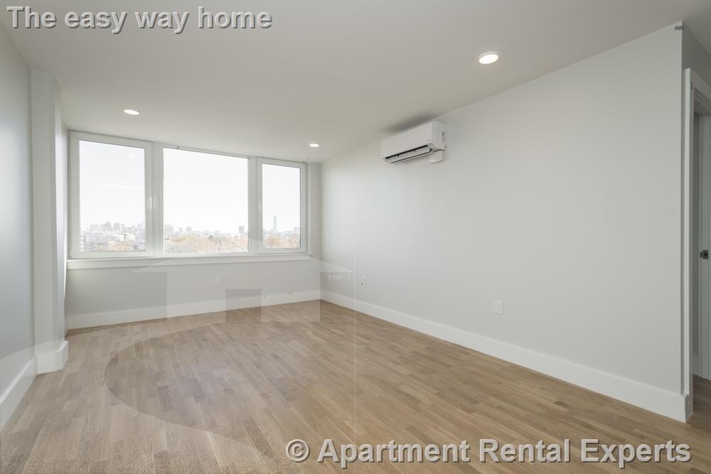 334 Harvard St, Central Square