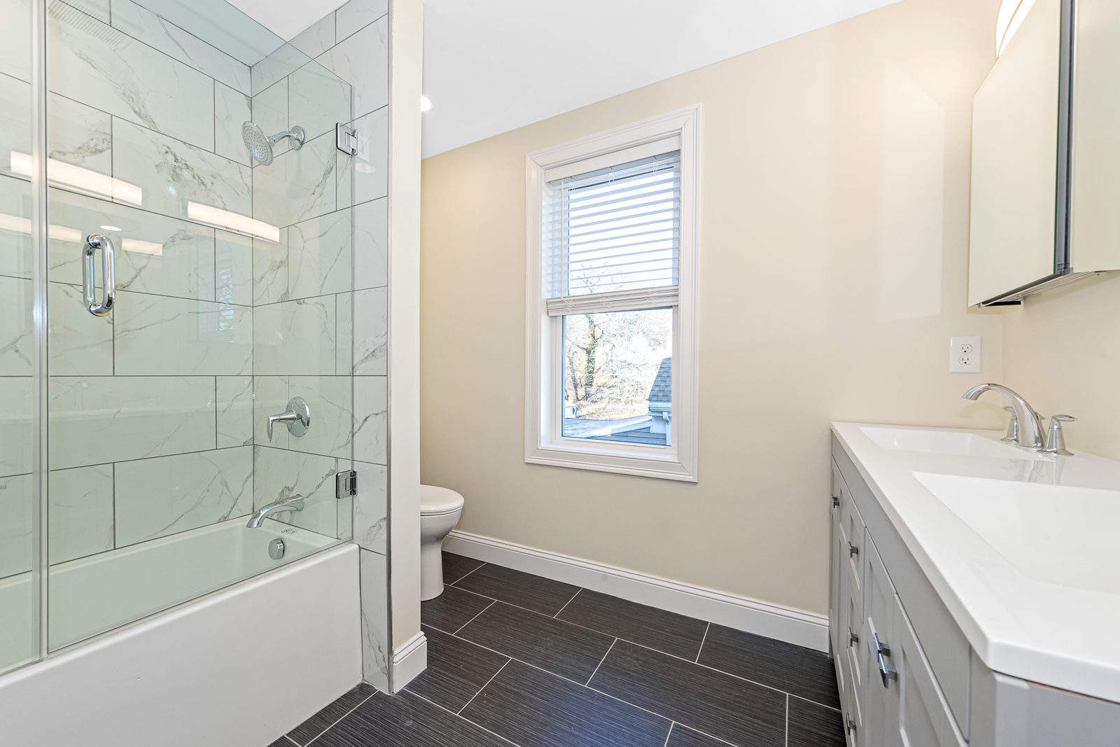 232 Fulton St, Medford