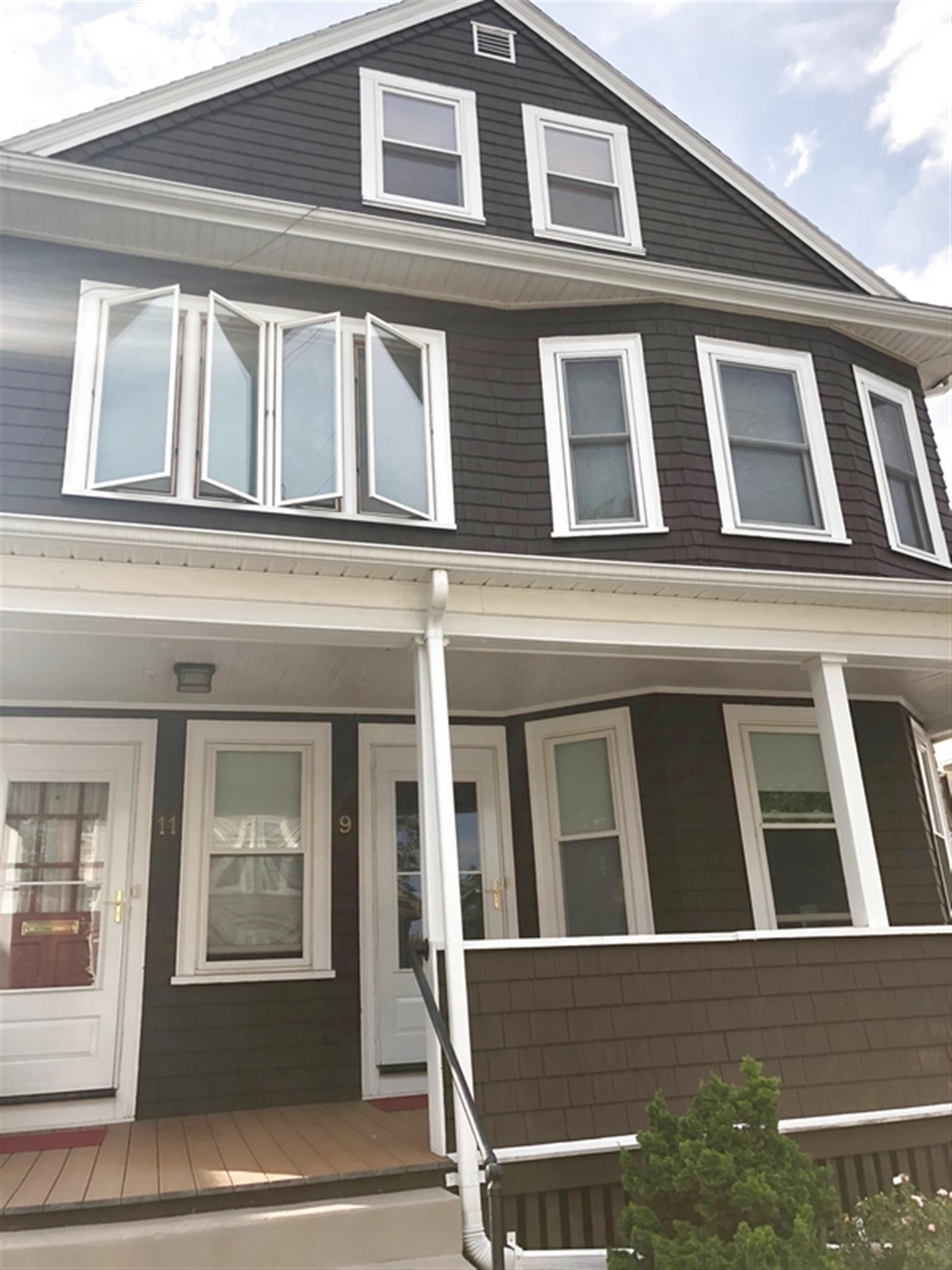 9 Harris Rd, Medford