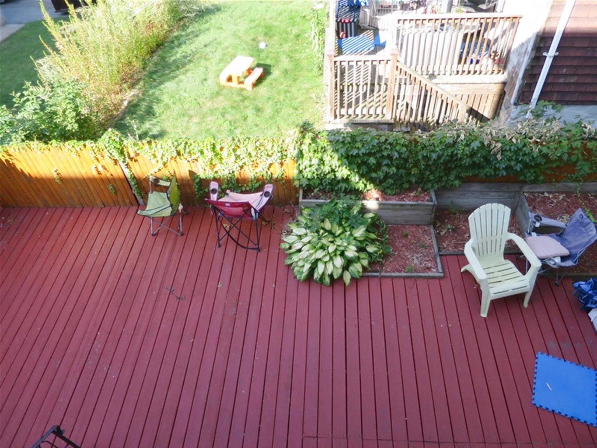 461 Broadway, Magoun Square