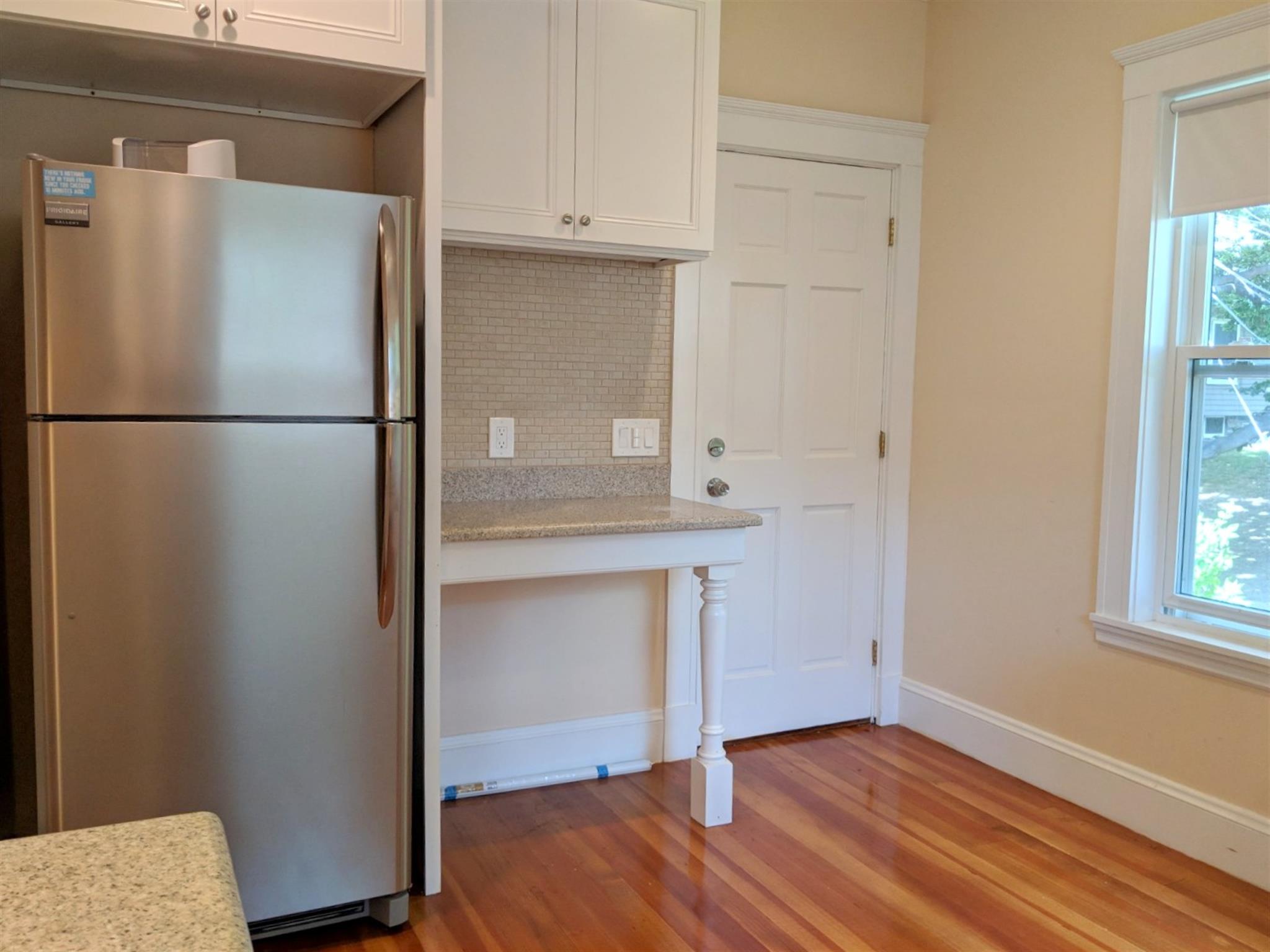 9 Whitfield Rd, Davis Square