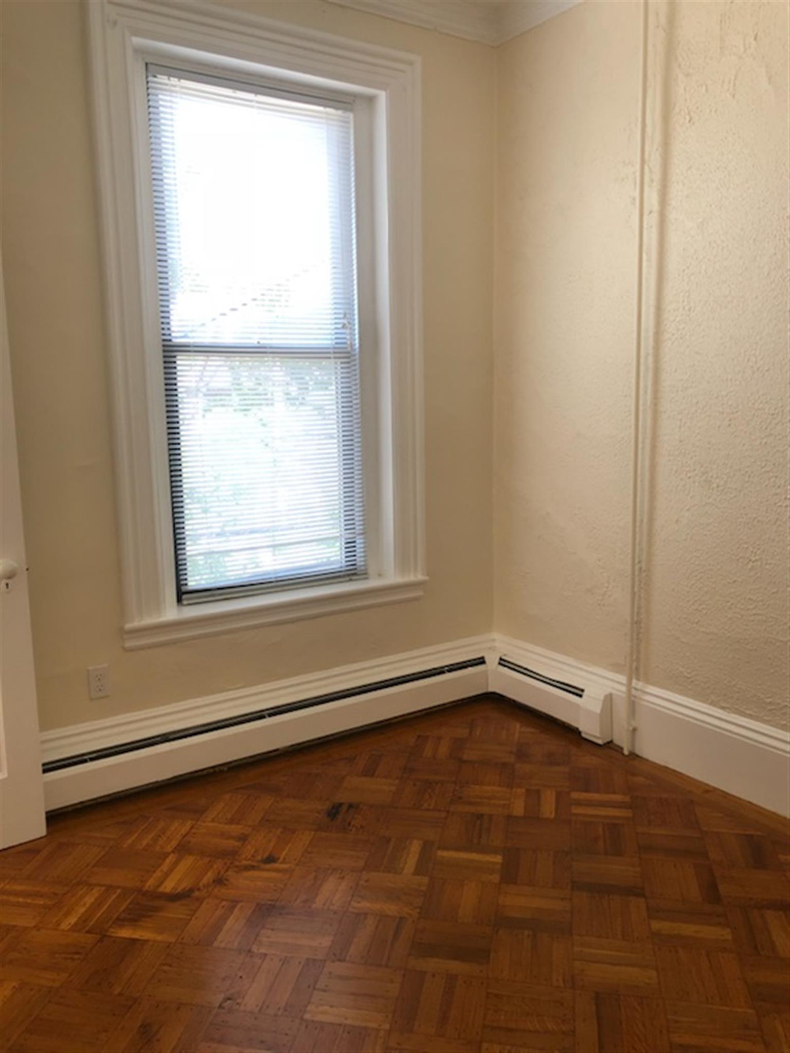 55 Adams St, Magoun Square