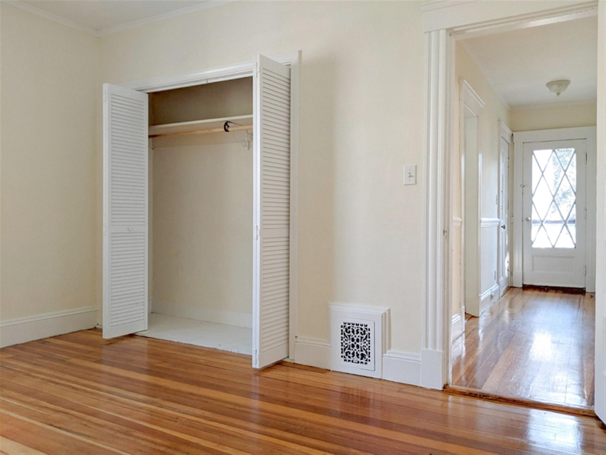 7 Orrin St, Huron Village