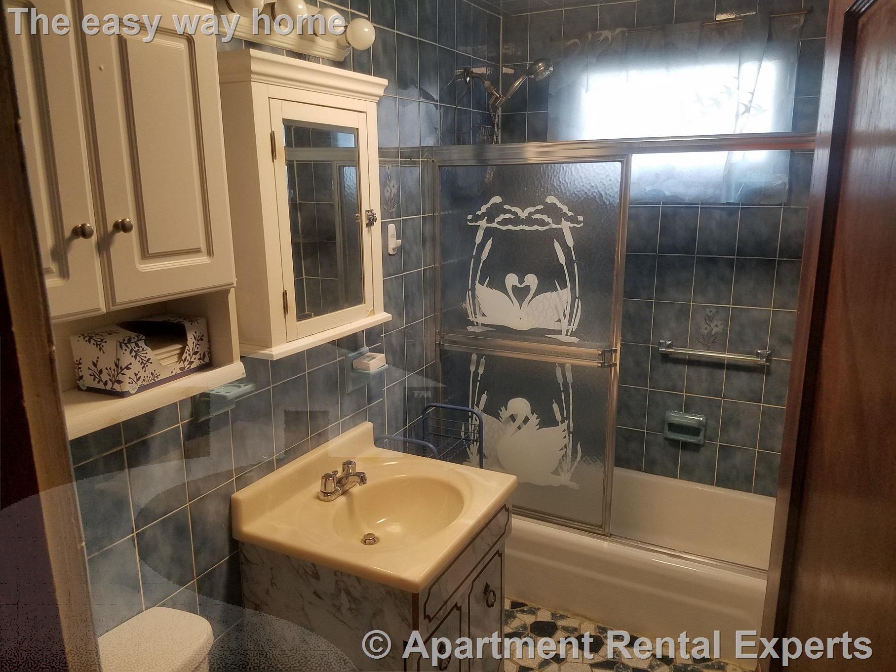 139 Hillsdale Rd, Teele Square