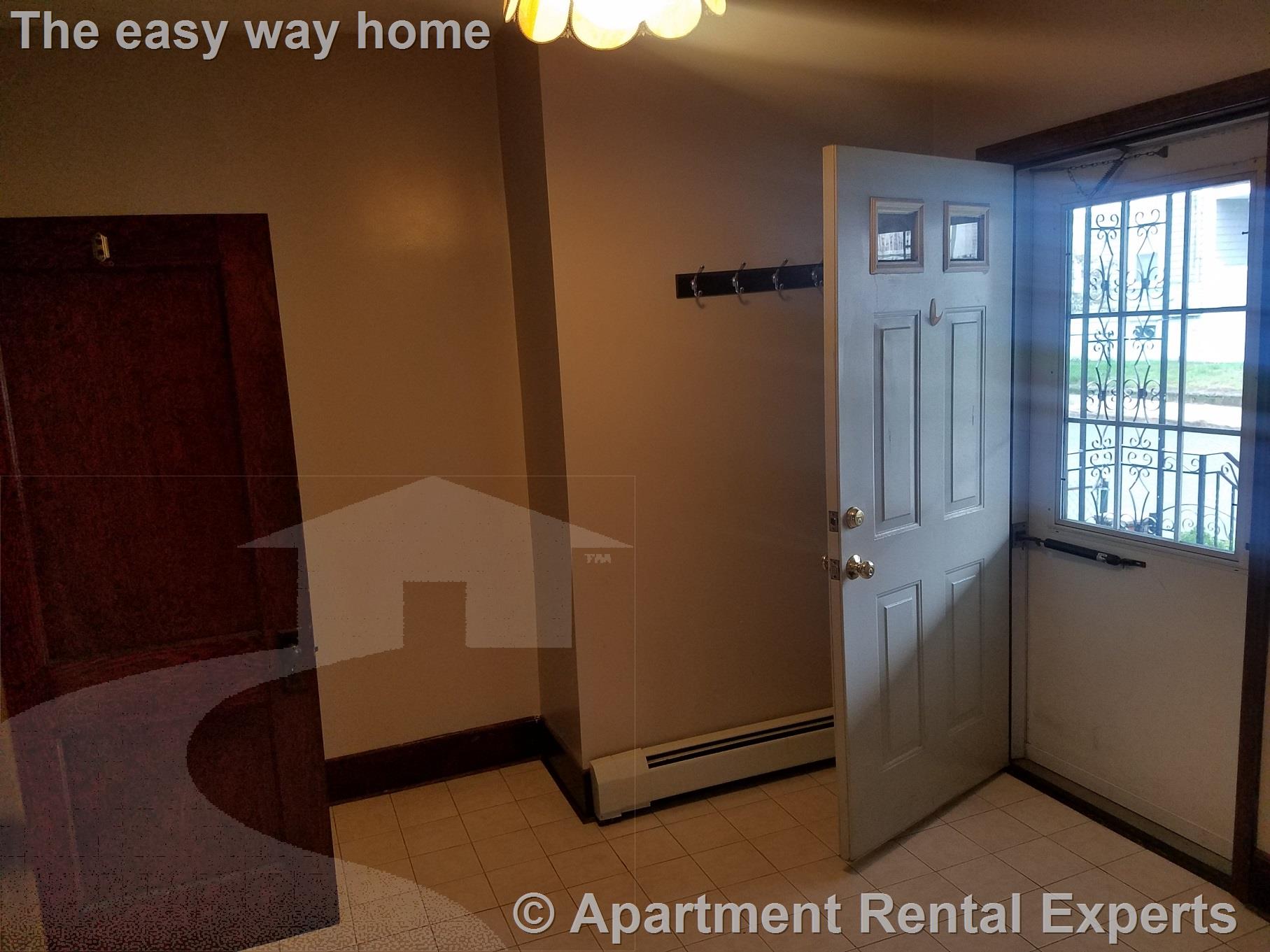 139 Hillsdale Rd, Teele Square