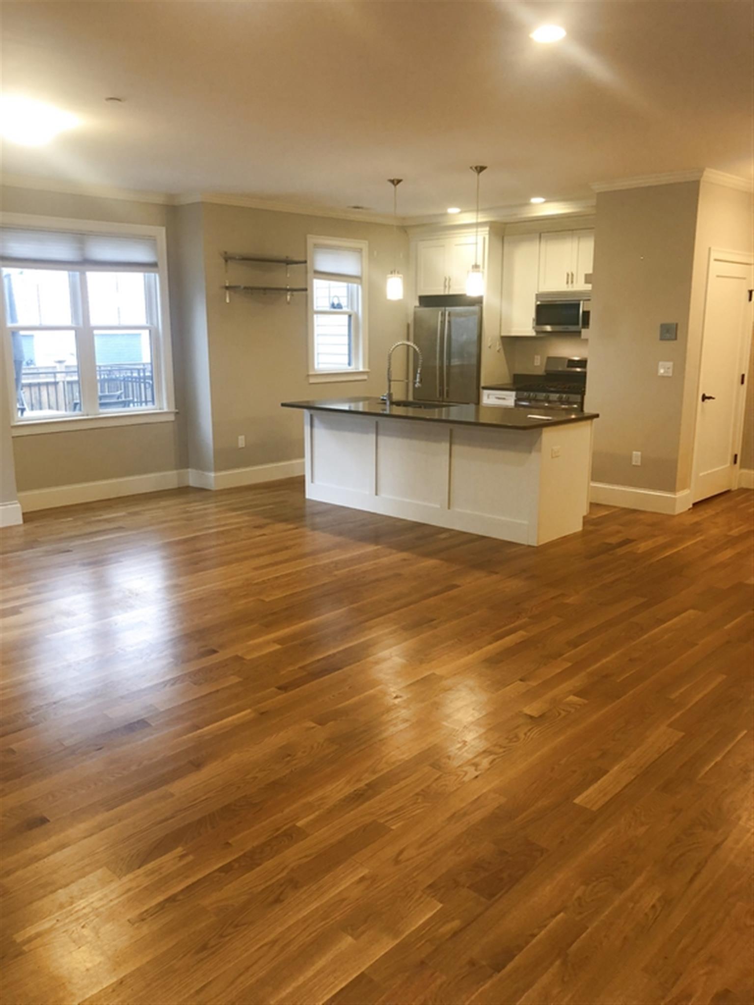 16 Linden Ave, Porter Square