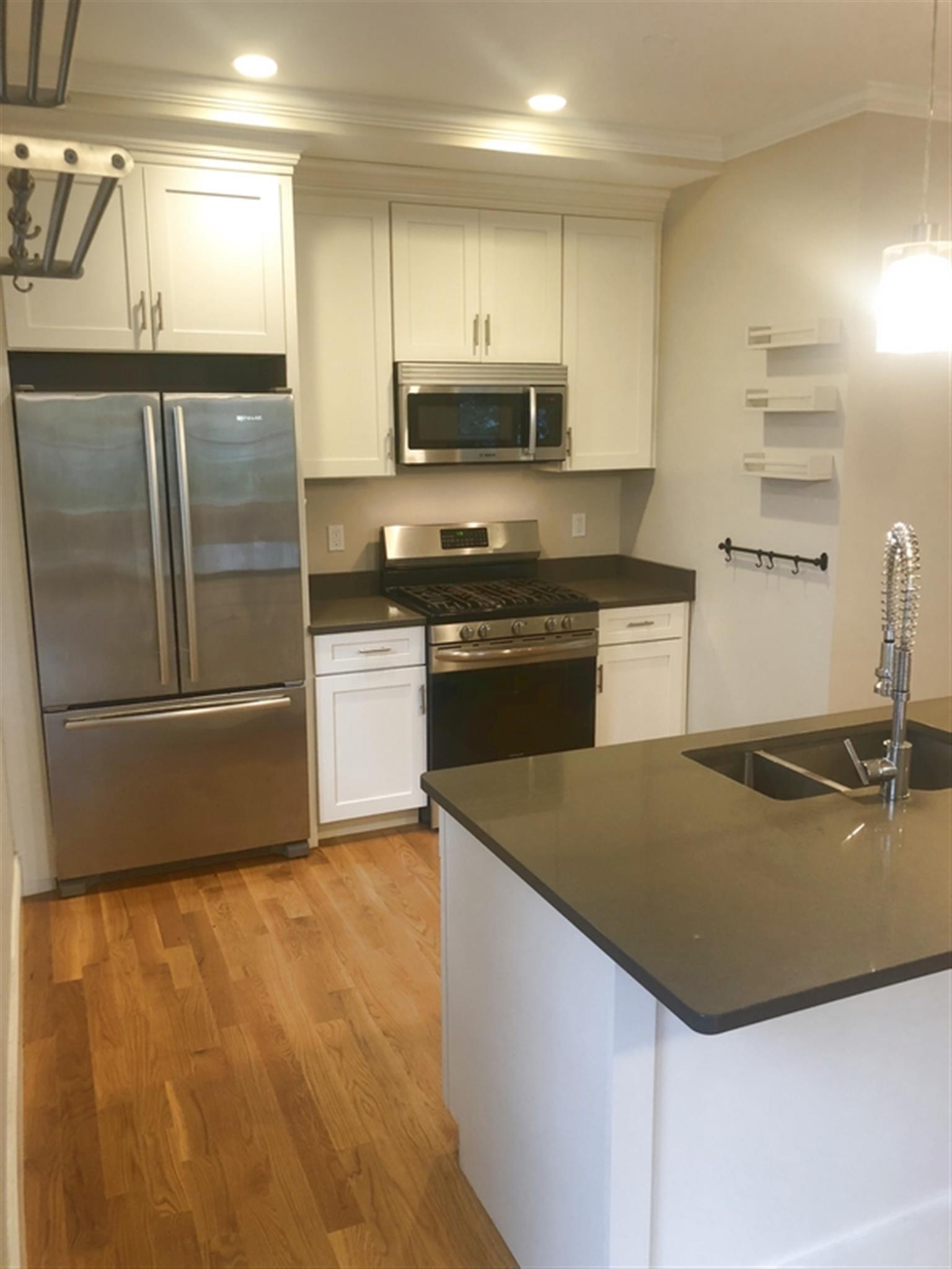 16 Linden Ave, Porter Square