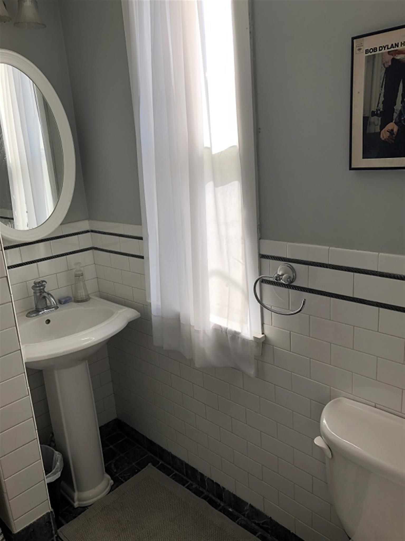 67 Putnam St, Prospect Hill