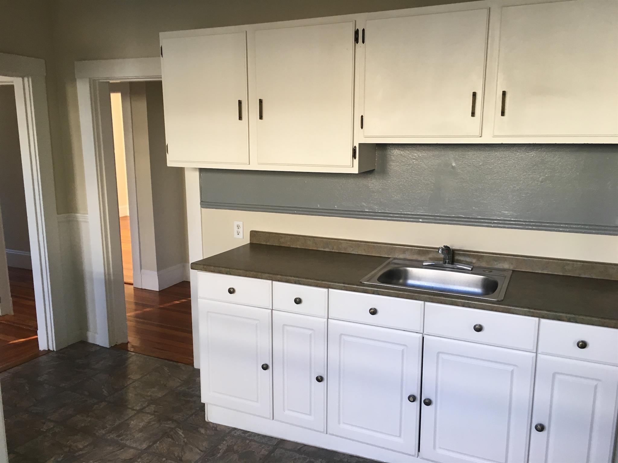 33 Waterhouse St, Teele Square