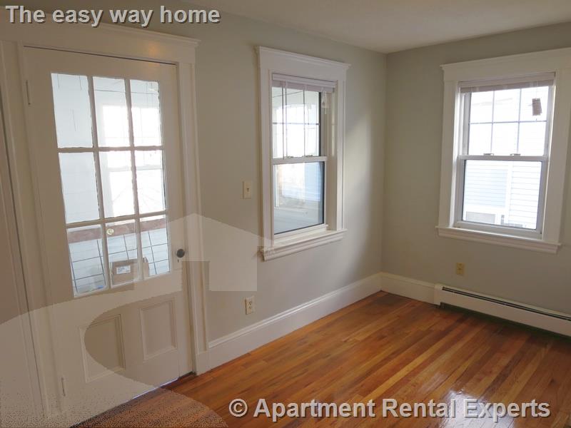 38 Sterling, Powderhouse