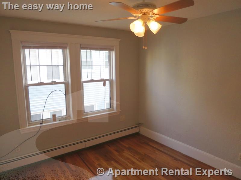 38 Sterling, Powderhouse