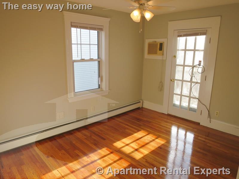 38 Sterling, Powderhouse